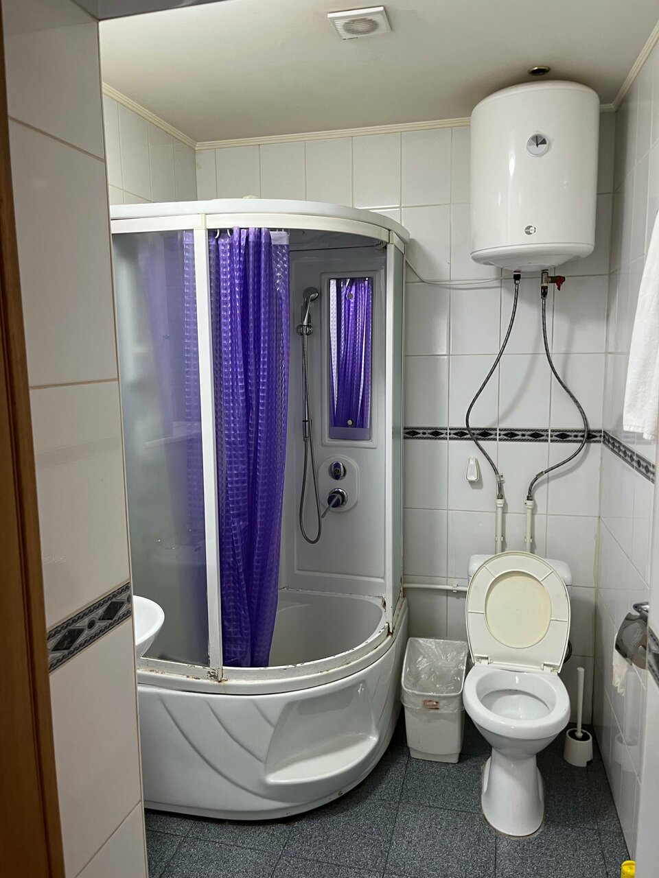 Гостиница Кировский Новосибирск-28