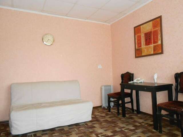 Гостиница Кировский Новосибирск-85